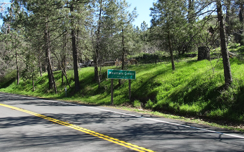 Mountain Center Roofing